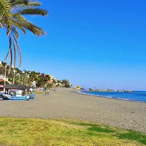 https://apartamento-maui-beach-en-el-palo-malaga.1costadelsol.com